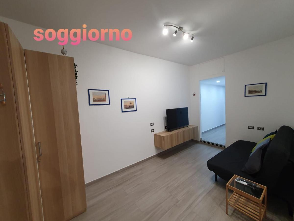 @Home Napoli Εξωτερικό φωτογραφία